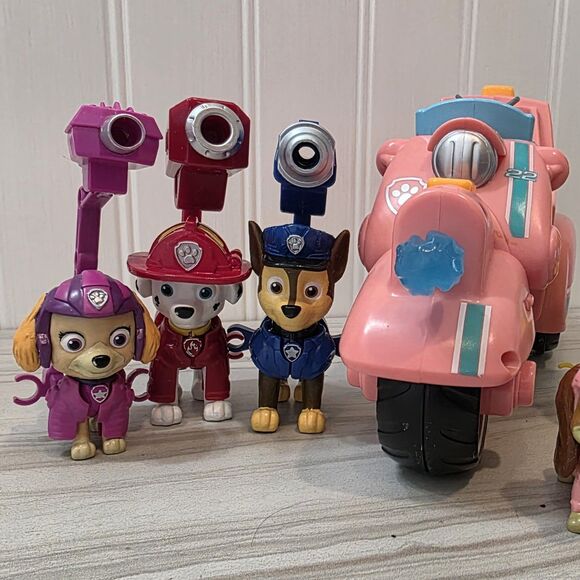 PAW Patrol The Movie Liberty Motorbike And Figurines W/Pup-Pack Attachment EUC - Picture 14 of 16